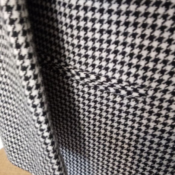 Sag Harbor Jacket - Picture 4 of 6